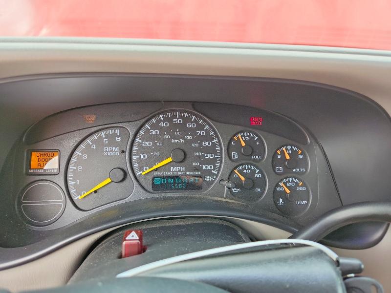66603456 :رقم المزاد ، 3GNFK16T51G221898 vin ، 2001 Chevrolet Suburban مزاد بيع