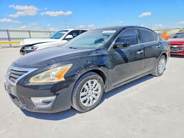 2015 Nissan Altima მანქანა იყიდება აუქციონზე, vin: 1N4AL3AP8FN326610, აუქციონის ნომერი: 62901456