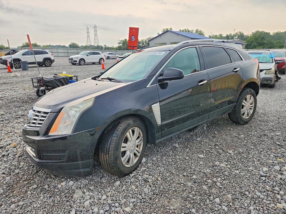 64552756 :رقم المزاد ، 3GYFNBE39FS575462 vin ، 2015 Cadillac Srx مزاد بيع