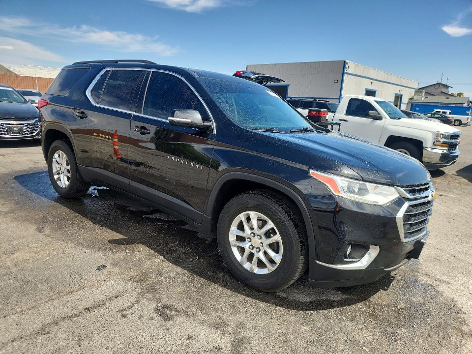 2020 Chevrolet Traverse მანქანა იყიდება აუქციონზე, vin: 1GNERGKW3LJ213942, აუქციონის ნომერი: 66994406