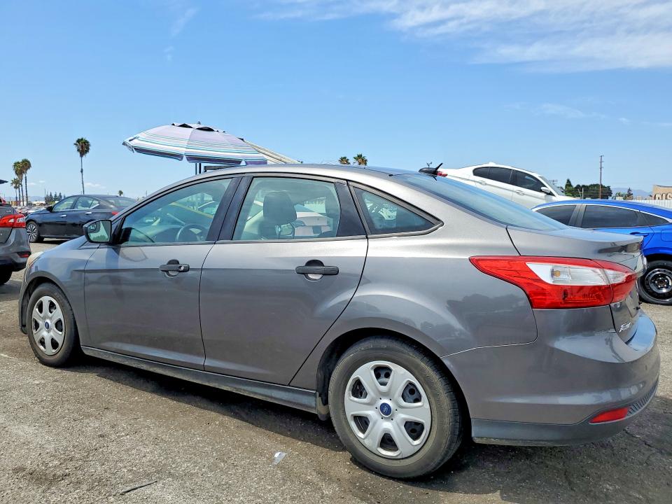 2014 Ford Focus მანქანა იყიდება აუქციონზე, vin: 1FADP3E20EL442684, აუქციონის ნომერი: 65042006