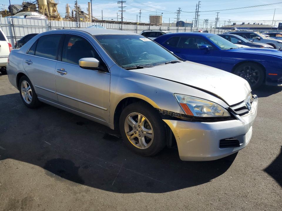 Продаж на аукціоні авто 2007 Honda Accord, vin: JHMCM56357C008926, номер лоту: 65623196