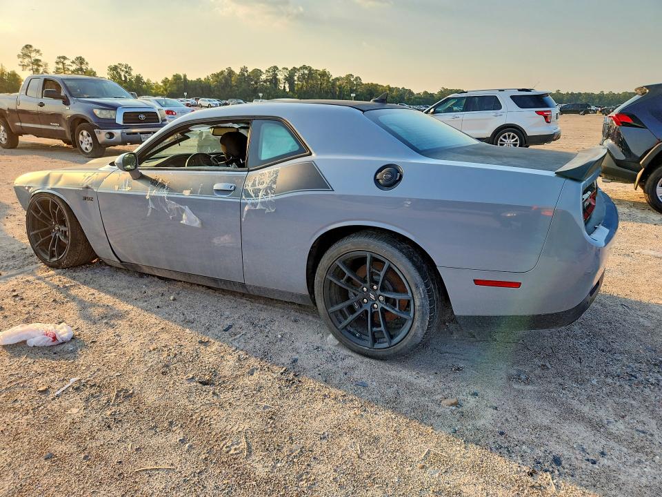 Auction sale of the 2022 Dodge Challenger, vin: 2C3CDZFJ1NH172051, lot number: 67107686