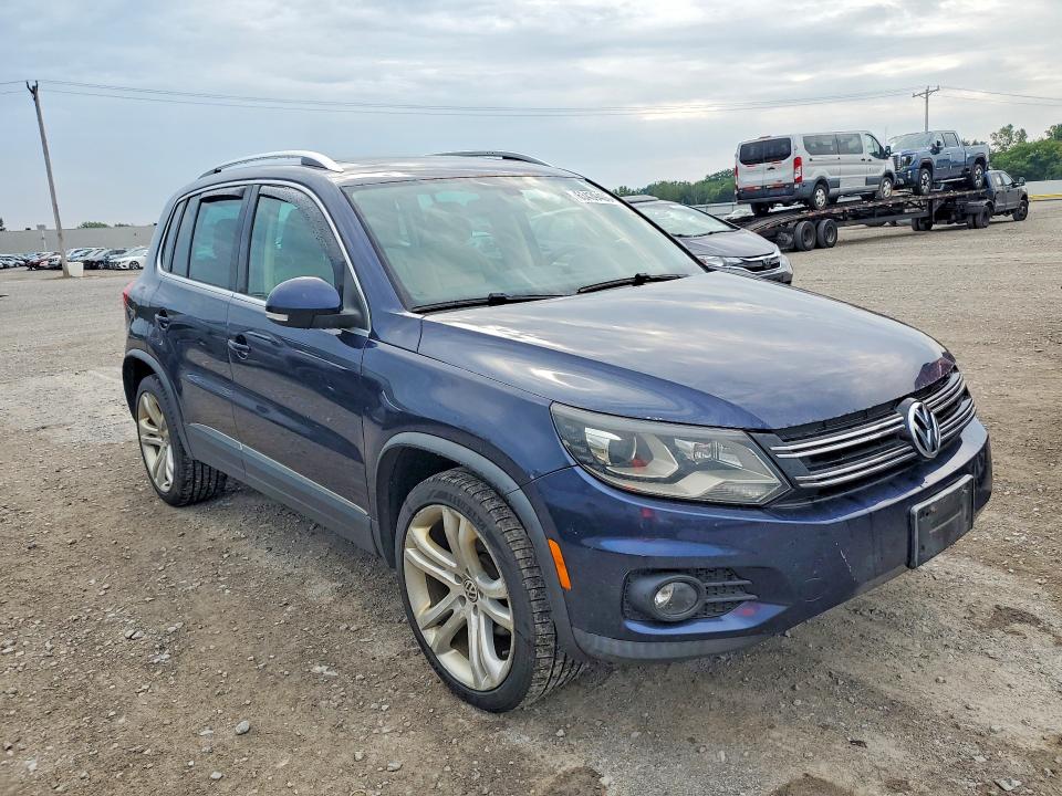 63439406 :رقم المزاد ، WVGBV3AXXDW561117 vin ، 2013 Volkswagen Tiguan مزاد بيع