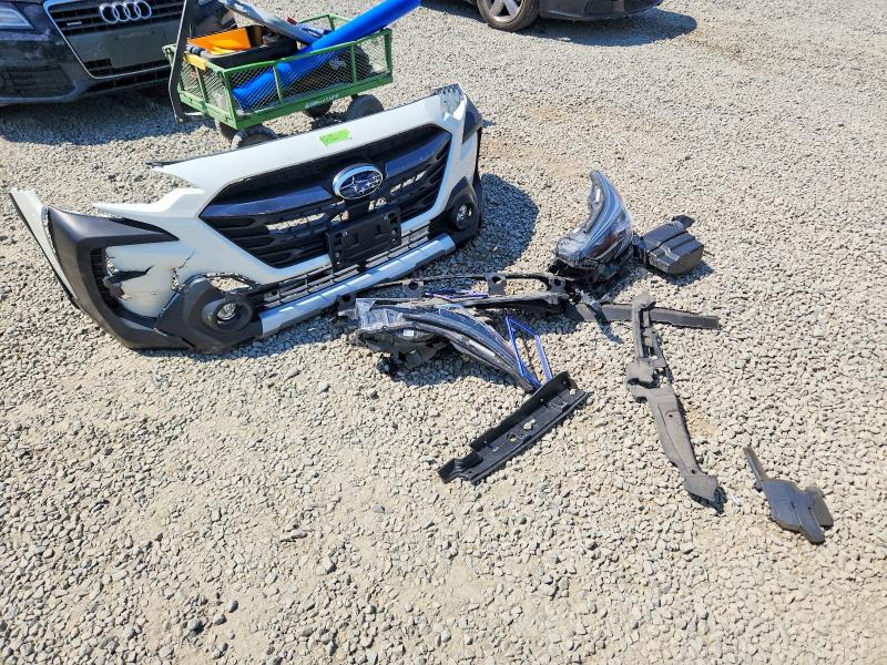 64072256 :رقم المزاد ، 4S4BTANC0P3208375 vin ، 2023 Subaru Outback مزاد بيع