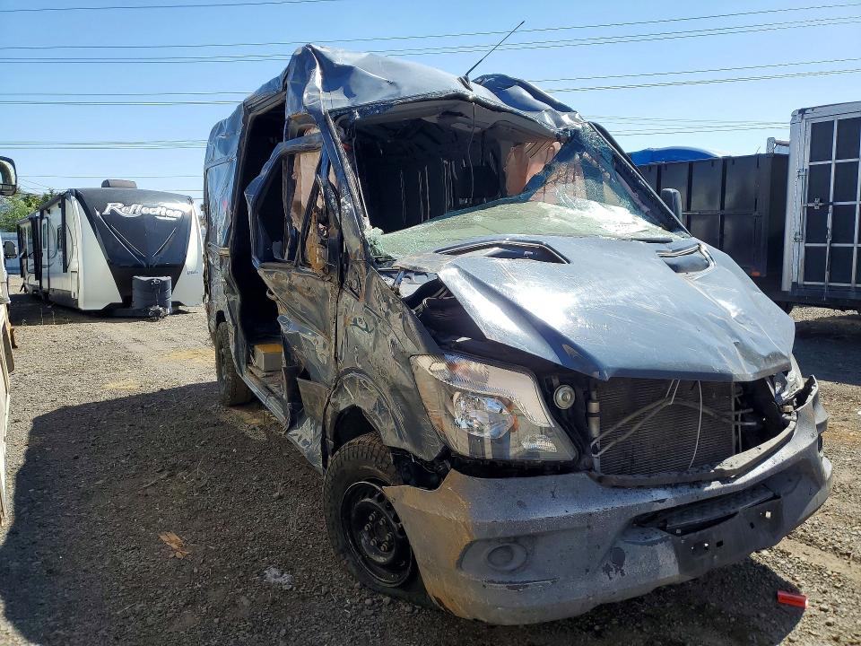 2018 Mercedes-benz Sprinter მანქანა იყიდება აუქციონზე, vin: WD3PE7CD5JP637864, აუქციონის ნომერი: 64425976