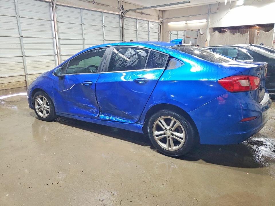 Продажа на аукционе авто 2018 Chevrolet Cruze, vin: 1G1BE5SM1J7139076, номер лота: 64271896
