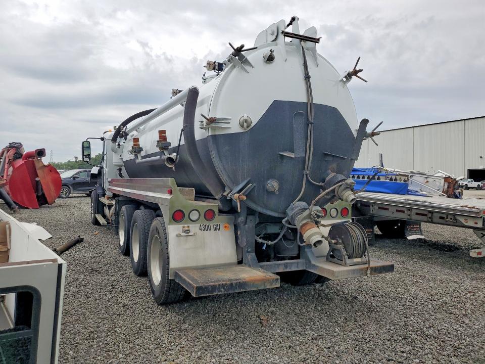 2004 Mack 600 მანქანა იყიდება აუქციონზე, vin: 1M1AE06Y14N017000, აუქციონის ნომერი: 64035836
