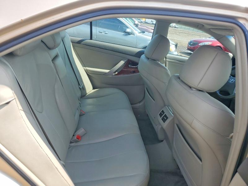 2011 Toyota Camry მანქანა იყიდება აუქციონზე, vin: 4T1BB3EK3BU133972, აუქციონის ნომერი: 64230296