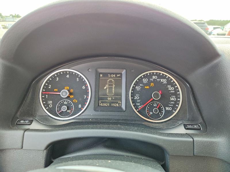 2017 Volkswagen Tiguan მანქანა იყიდება აუქციონზე, vin: WVGSV7AX2HK005632, აუქციონის ნომერი: 64296816
