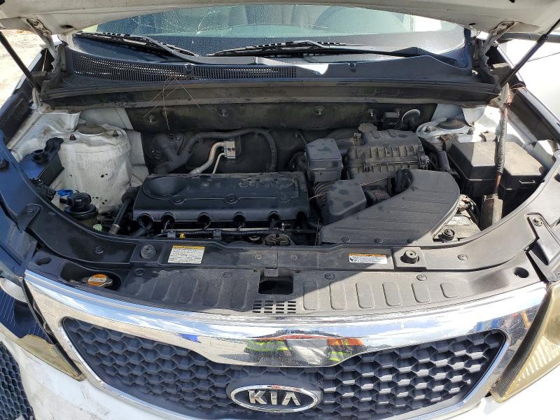 64122886 :رقم المزاد ، 5XYKT4A17DG331351 vin ، 2013 Kia Sorento مزاد بيع