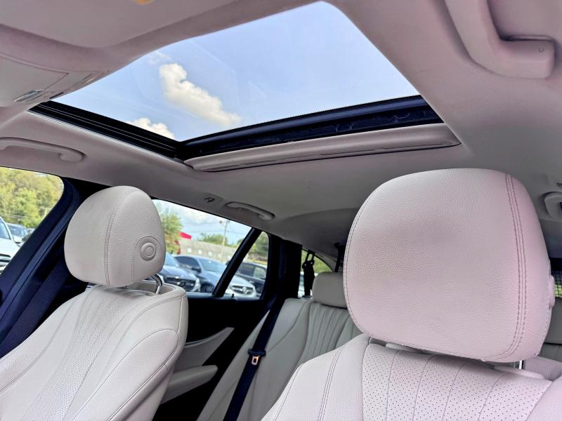 65158846 :رقم المزاد ، WDDZH6GB9HA239374 vin ، 2017 Mercedes-benz E مزاد بيع