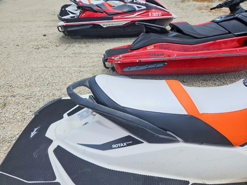 2017 Sea-doo Jet Ski მანქანა იყიდება აუქციონზე, vin: YDV32988J617, აუქციონის ნომერი: 64001546