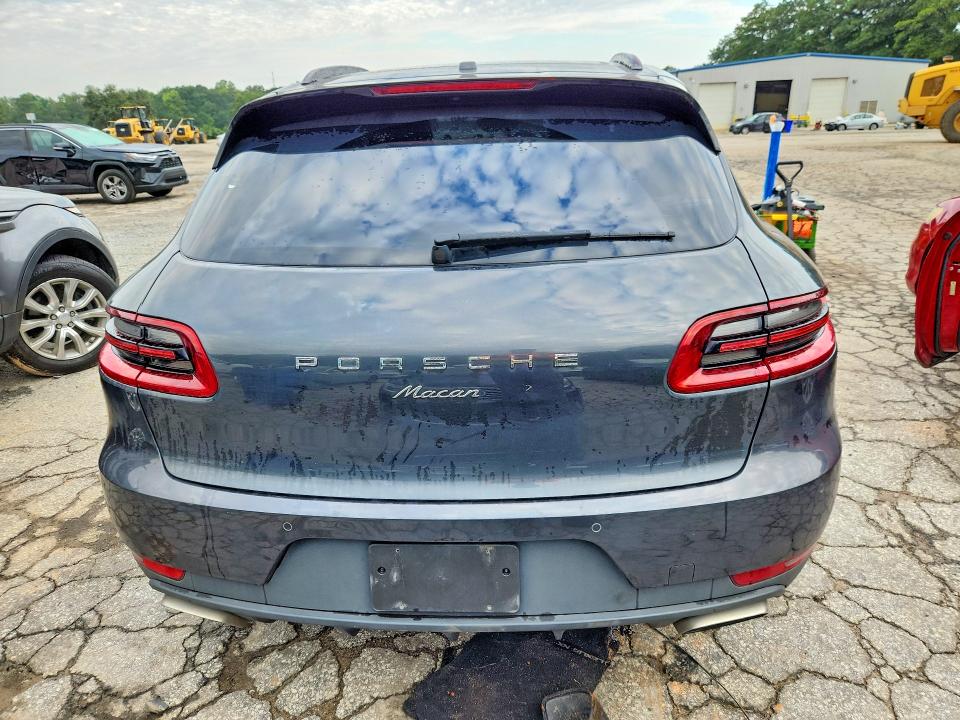 Aukcja sprzedaży 2017 Porsche Macan, vin: WP1AA2A5XHLB81365, numer aukcji: 64077116