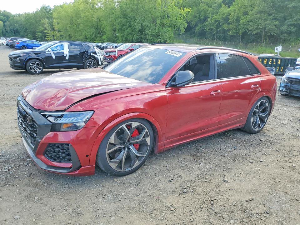 64653676 :رقم المزاد ، WU1ARBF17MD000603 vin ، 2021 Audi Rs Q8 مزاد بيع