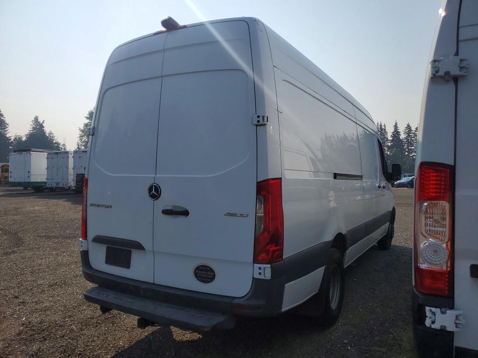 62473536 :رقم المزاد ، WD3PF4CD0KP028372 vin ، 2019 Mercedes-benz Sprinter مزاد بيع