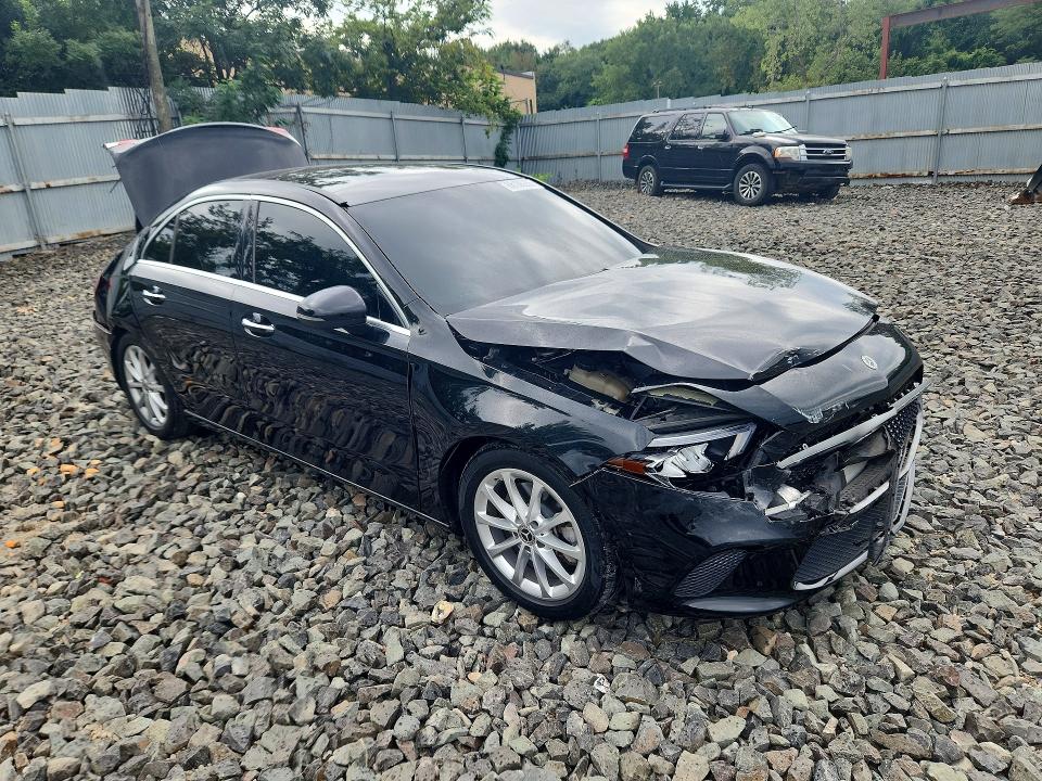 2020 Mercedes-benz A მანქანა იყიდება აუქციონზე, vin: WDD3G4FB0LW037842, აუქციონის ნომერი: 66106286