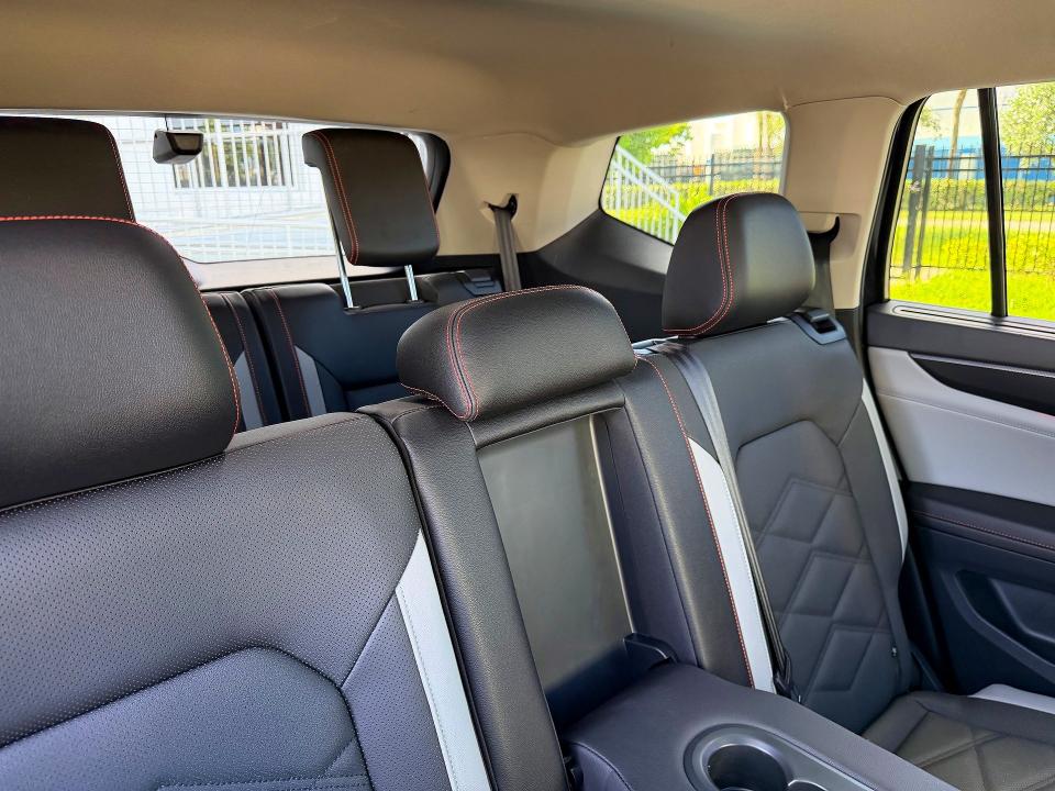 Продаж на аукціоні авто 2025 Volkswagen Atlas, vin: 1V2CR2CA2SC573114, номер лоту: 66265106