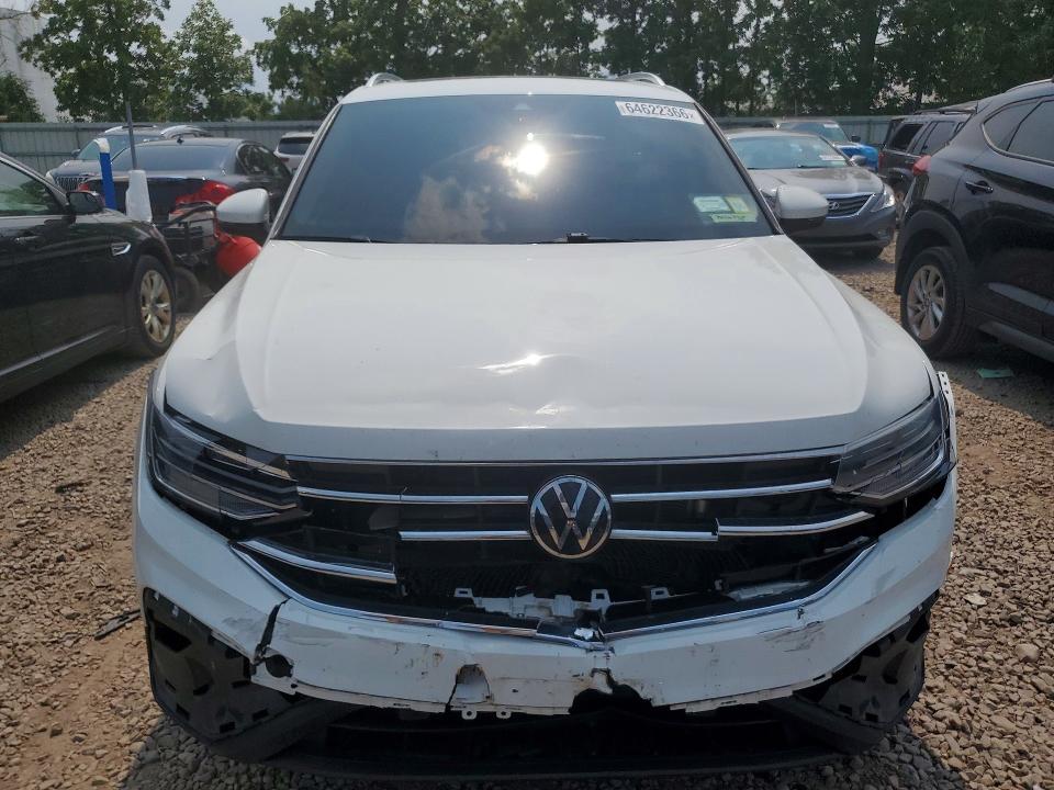 Продаж на аукціоні авто 2022 Volkswagen Tiguan, vin: 3VV2B7AX4NM131025, номер лоту: 64622366