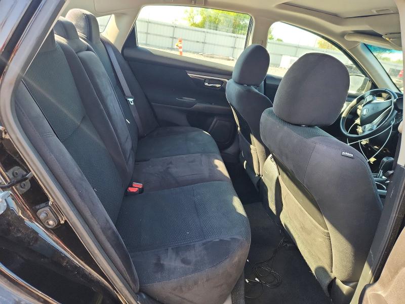 2014 Nissan Altima მანქანა იყიდება აუქციონზე, vin: 1N4AL3AP8EN253852, აუქციონის ნომერი: 65648536