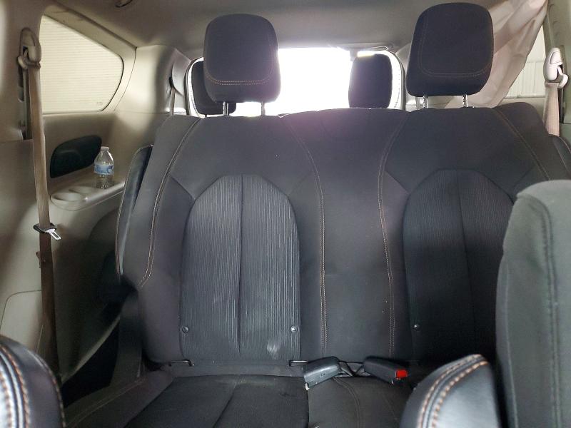Продажа на аукционе авто 2018 Chrysler Pacifica, vin: 2C4RC1AG9JR104851, номер лота: 65361636