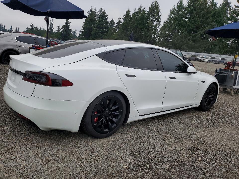 2017 Tesla Model S მანქანა იყიდება აუქციონზე, vin: 5YJSA1E29HF230249, აუქციონის ნომერი: 66252706