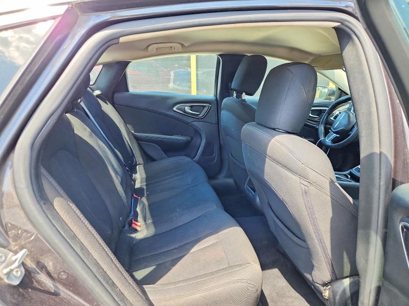 66407736 :رقم المزاد ، 1C3CCCABXGN133372 vin ، 2016 Chrysler 200 مزاد بيع