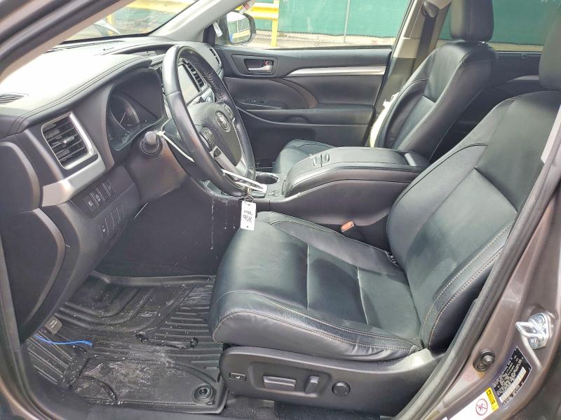2018 Toyota Highlander მანქანა იყიდება აუქციონზე, vin: 5TDJZRFH4JS534807, აუქციონის ნომერი: 64615476