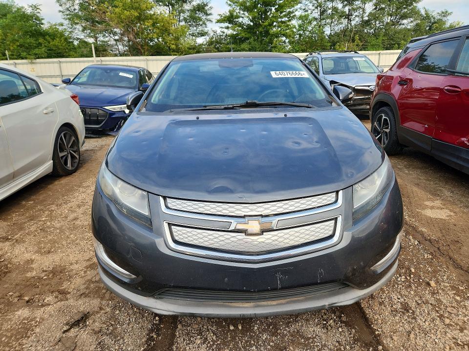 64076666 :رقم المزاد ، 1G1RE6E45DU141144 vin ، 2013 Chevrolet Volt مزاد بيع