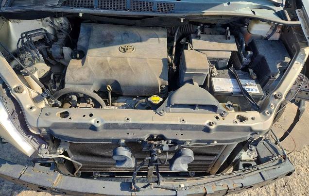 Продаж на аукціоні авто 2016 Toyota Sienna, vin: 5TDYK3DC6GS702513, номер лоту: 64039446