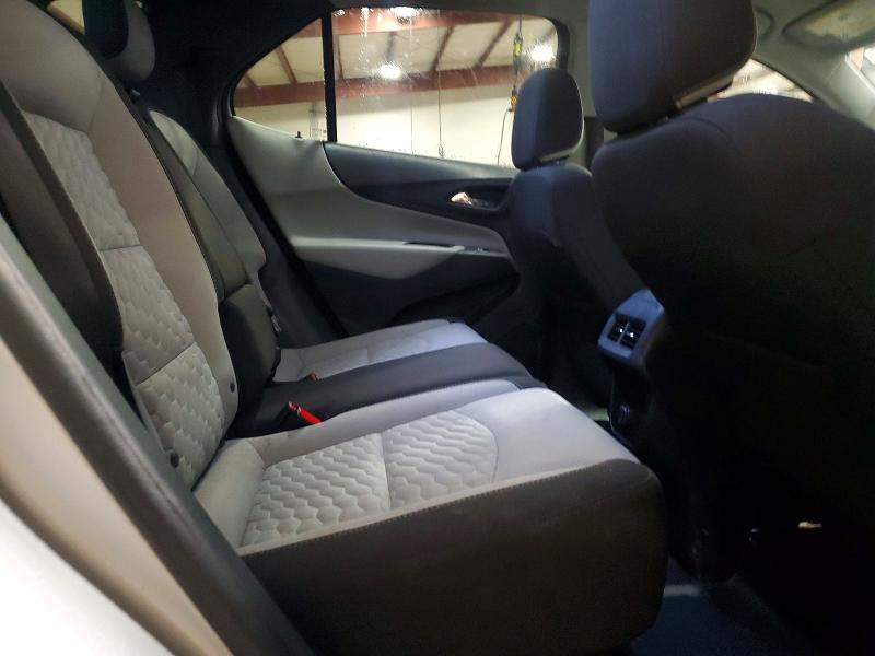 Продажа на аукционе авто 2018 Chevrolet Equinox, vin: 2GNAXJEV9J6210834, номер лота: 63352346