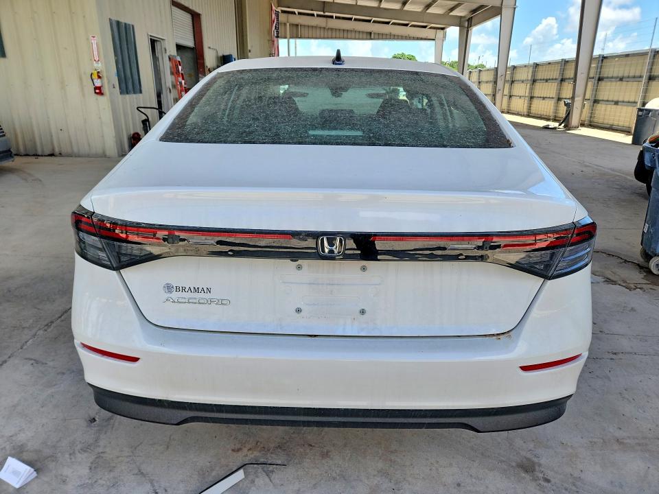 61647396 :رقم المزاد ، 1HGCY1F46SA075693 vin ، 2025 Honda Accord مزاد بيع