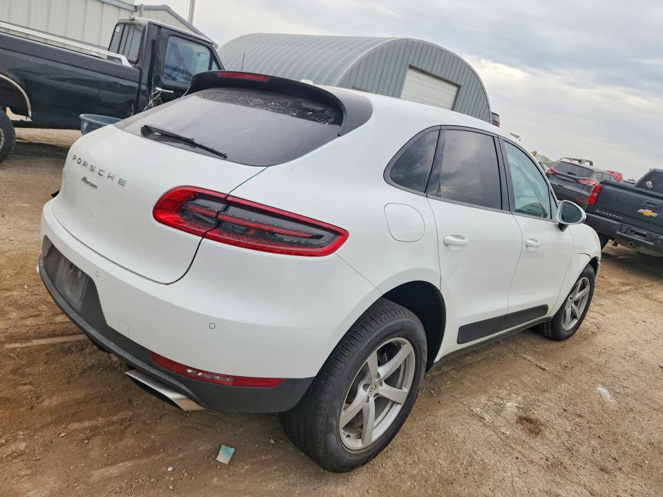 66586126 :رقم المزاد ، WP1AA2A58JLB16617 vin ، 2018 Porsche Macan مزاد بيع