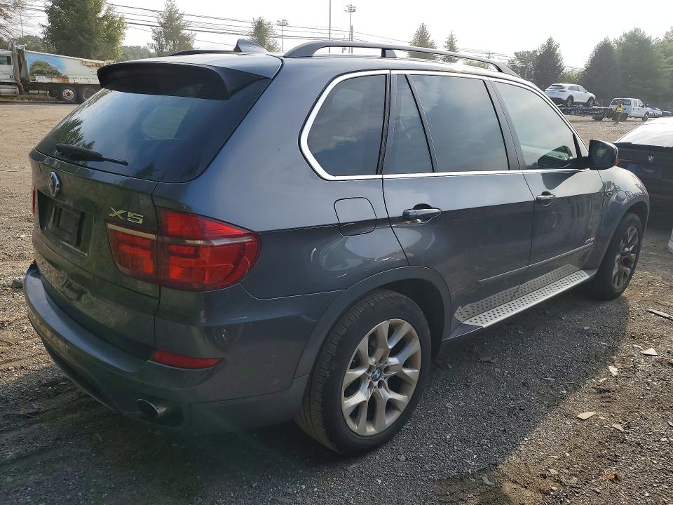 2013 Bmw X5 მანქანა იყიდება აუქციონზე, vin: 5UXZV4C59D0E00301, აუქციონის ნომერი: 66685616