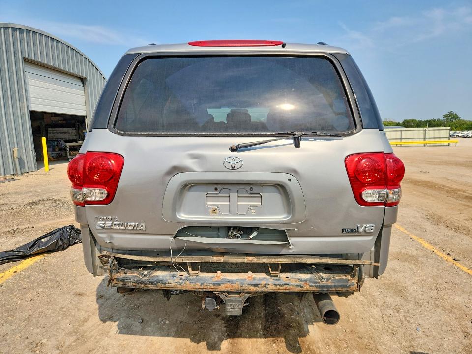 2005 Toyota Sequoia მანქანა იყიდება აუქციონზე, vin: 5TDZT34A35S259329, აუქციონის ნომერი: 64242106