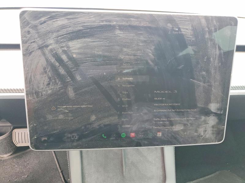 2022 Tesla Model 3 მანქანა იყიდება აუქციონზე, vin: 5YJ3E1EA3NF333632, აუქციონის ნომერი: 62642226