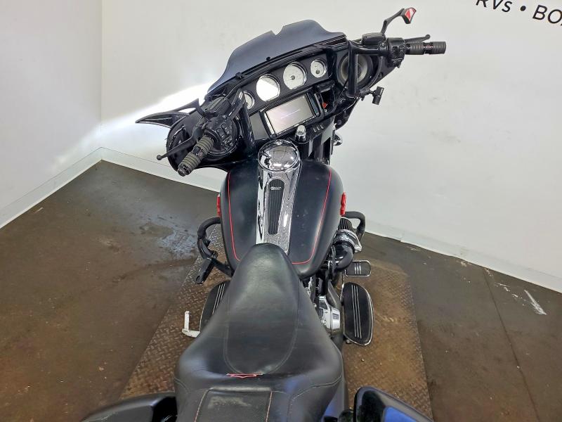 2014 Harley-davidson Flhxs მანქანა იყიდება აუქციონზე, vin: 1HD1KRM15EB648594, აუქციონის ნომერი: 66628176