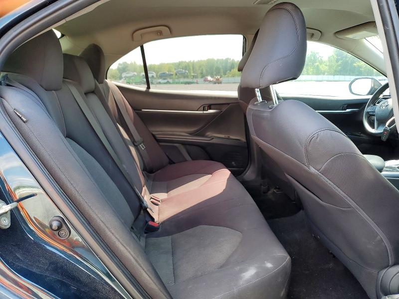 63650096 :رقم المزاد ، 4T1B11HK9KU854722 vin ، 2019 Toyota Camry مزاد بيع