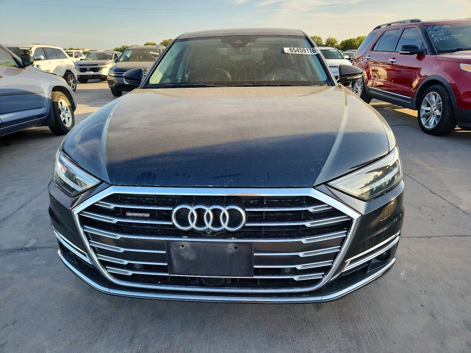 Продаж на аукціоні авто 2019 Audi A8, vin: WAU8DAF83KN015749, номер лоту: 65459176