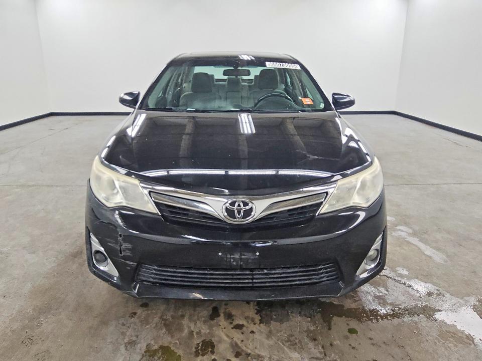 2014 Toyota Camry მანქანა იყიდება აუქციონზე, vin: 4T4BF1FKXER398115, აუქციონის ნომერი: 65073086