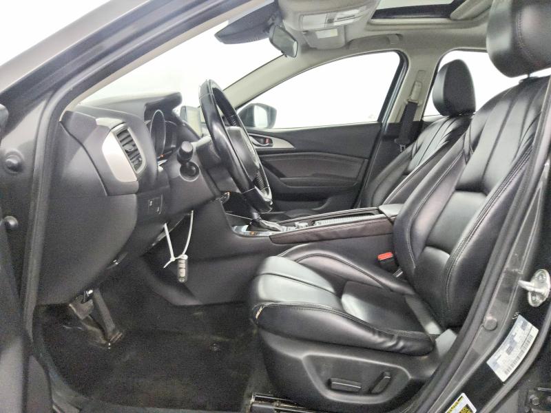 64430316 :رقم المزاد ، 3MZBN1V35JM210432 vin ، 2018 Mazda 3 مزاد بيع
