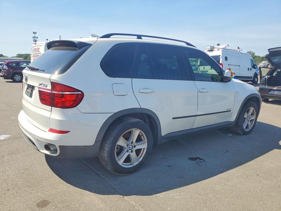 Продажа на аукционе авто 2012 Bmw X5, vin: 5UXZV4C53CL765664, номер лота: 65940326