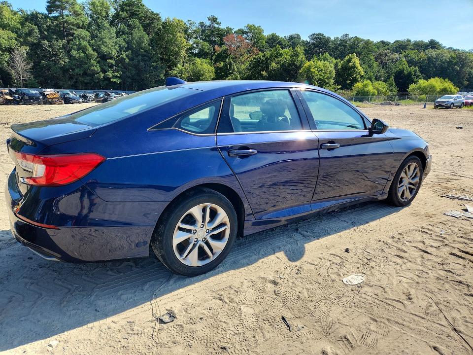 Aukcja sprzedaży 2018 Honda Accord, vin: 1HGCV1F11JA042002, numer aukcji: 66055396
