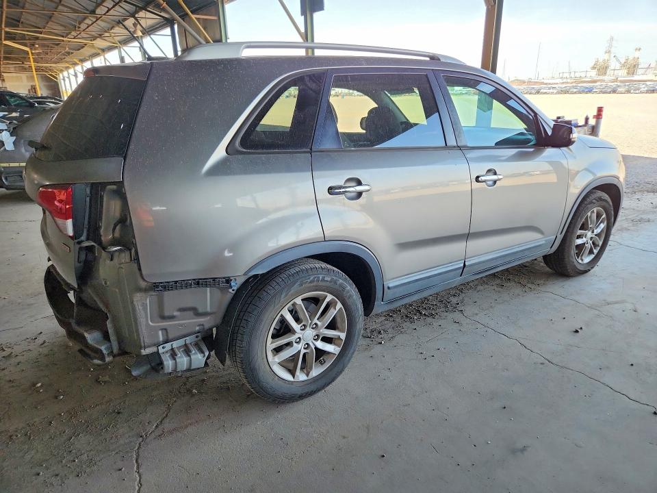 64292936 :رقم المزاد ، 5XYKT4A77EG502167 vin ، 2014 Kia Sorento مزاد بيع