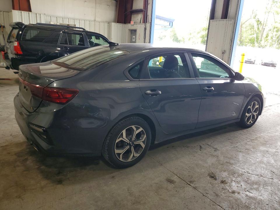 2019 Kia Forte მანქანა იყიდება აუქციონზე, vin: 3KPF24AD2KE023254, აუქციონის ნომერი: 63782456
