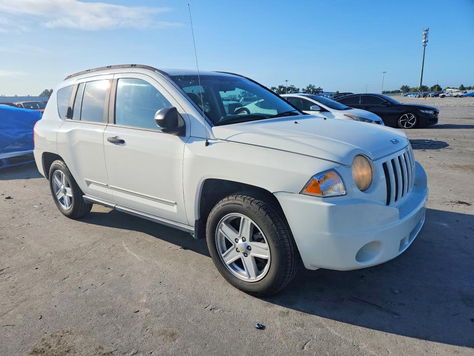 Продажа на аукционе авто 2008 Jeep Compass, vin: 1J8FT47W48D597329, номер лота: 65090746