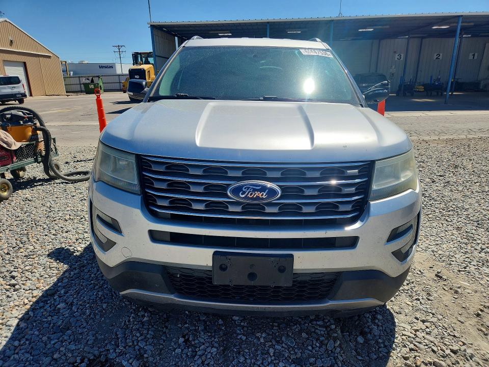 65667536 :رقم المزاد ، 1FM5K8D86JGB91054 vin ، 2018 Ford Explorer مزاد بيع