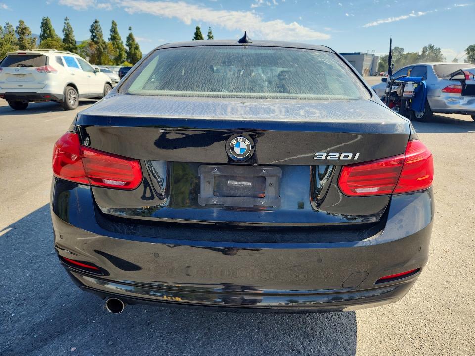 Aukcja sprzedaży 2016 Bmw 320, vin: WBA8E1G56GNT36144, numer aukcji: 65053826