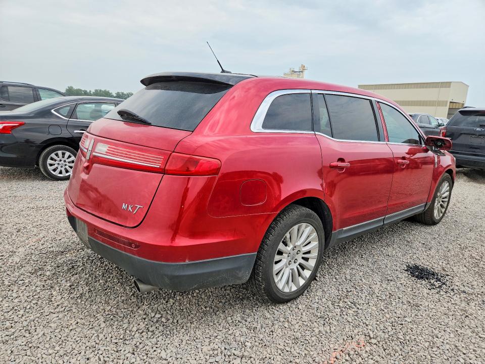 Продажа на аукционе авто 2010 Lincoln Mkt, vin: 2LMHJ5FR0ABJ14499, номер лота: 63335426