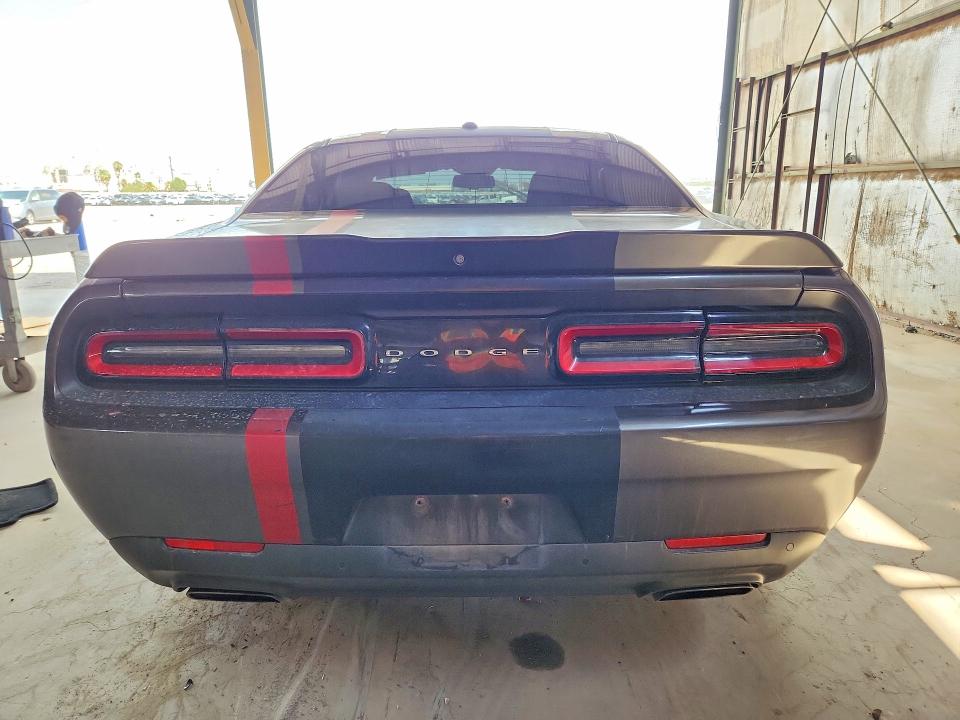 64986546 :رقم المزاد ، 2C3CDZBT8KH705158 vin ، 2019 Dodge Challenger مزاد بيع